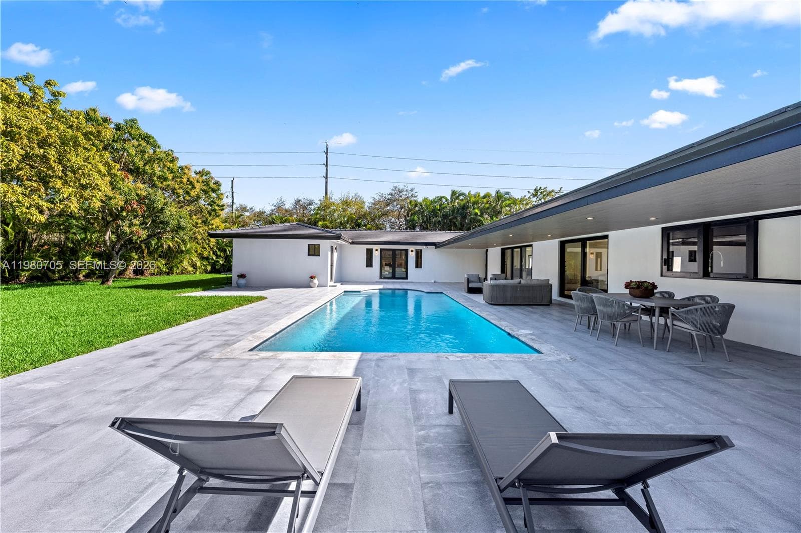 14323 SW 80th Ave, Palmetto Bay FL 33158 — 45