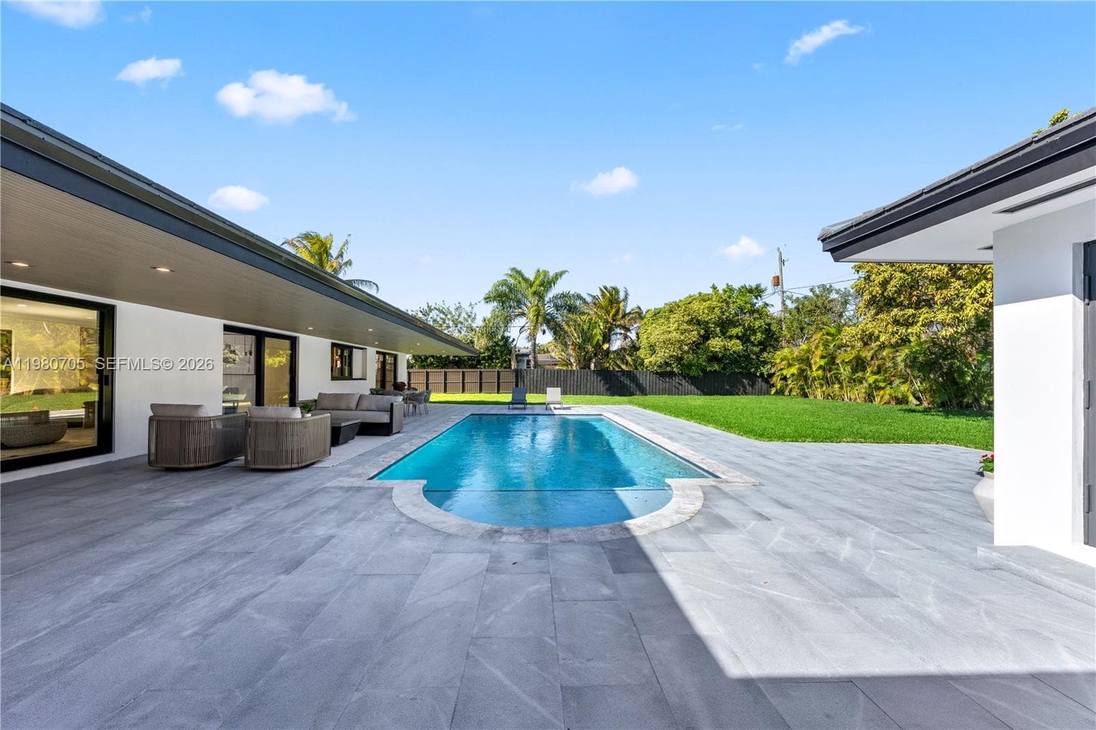 14323 SW 80th Ave, Palmetto Bay FL 33158 — 50