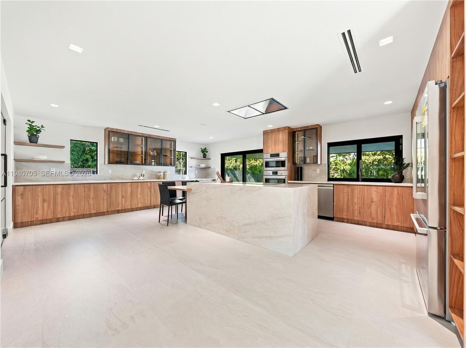 14323 SW 80th Ave, Palmetto Bay FL 33158 — 15
