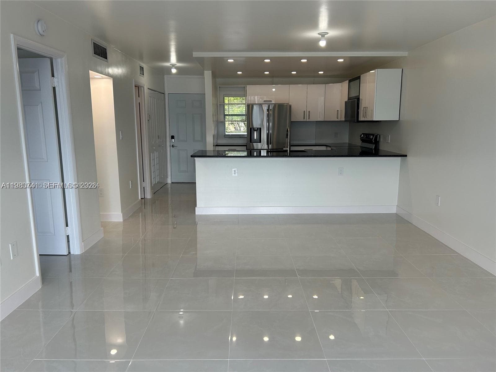 3550 NE 169th St # 303, North Miami Beach FL 33160 — 19