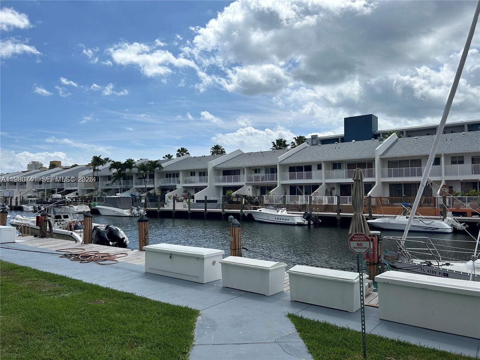 3550 NE 169th St # 303, North Miami Beach FL 33160 — 8