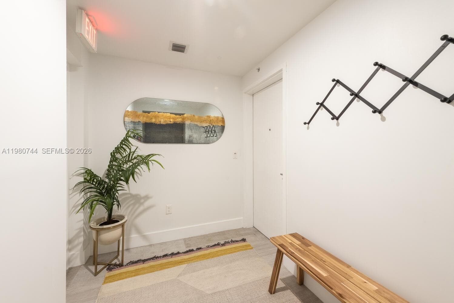 16385 Biscayne Blvd # 2304, North Miami Beach FL 33160 — 46