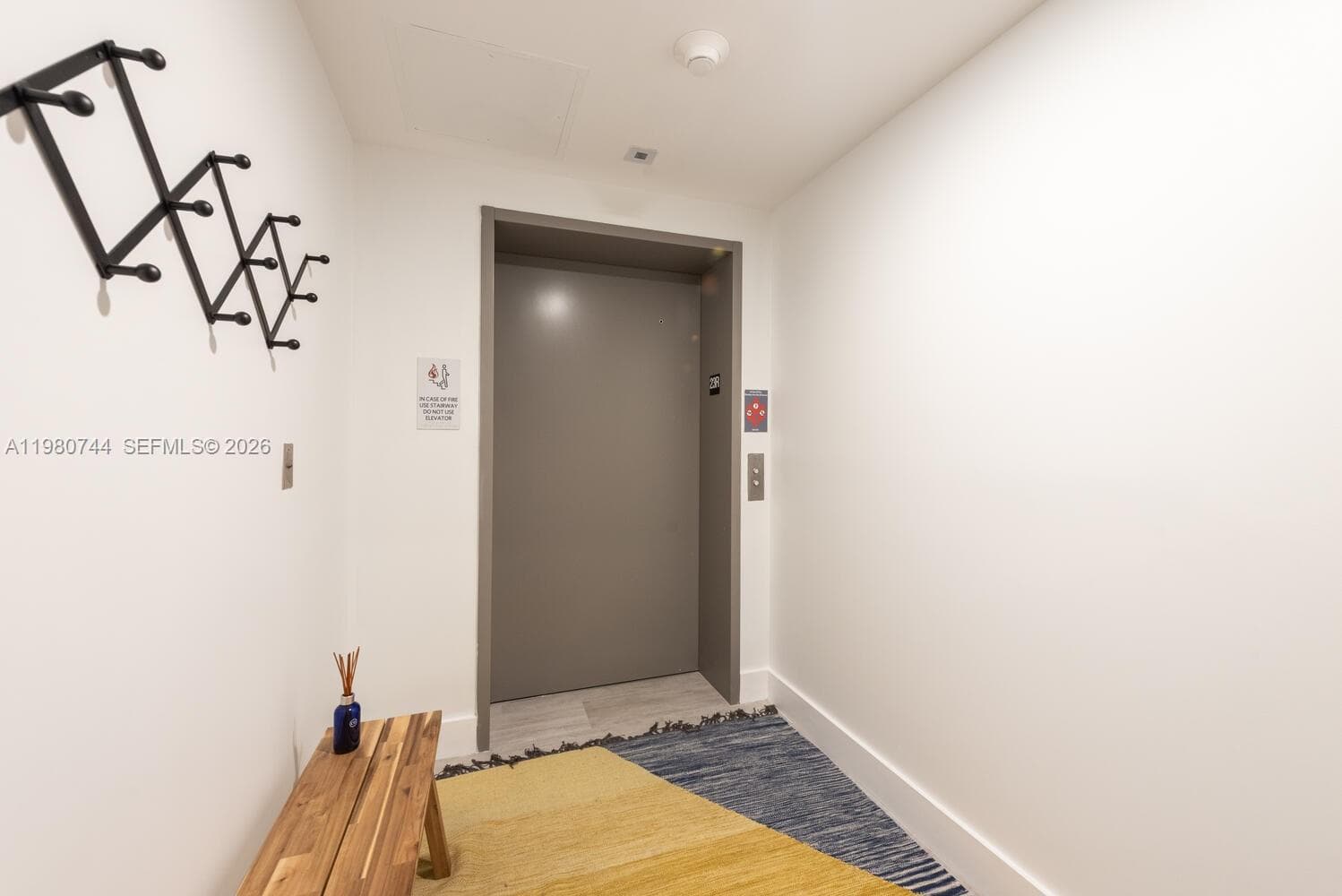16385 Biscayne Blvd # 2304, North Miami Beach FL 33160 — 47