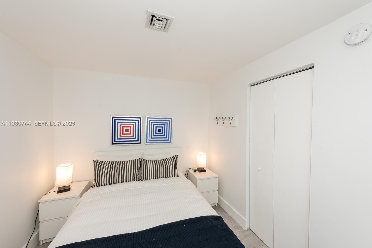 16385 Biscayne Blvd # 2304, North Miami Beach FL 33160 — 36