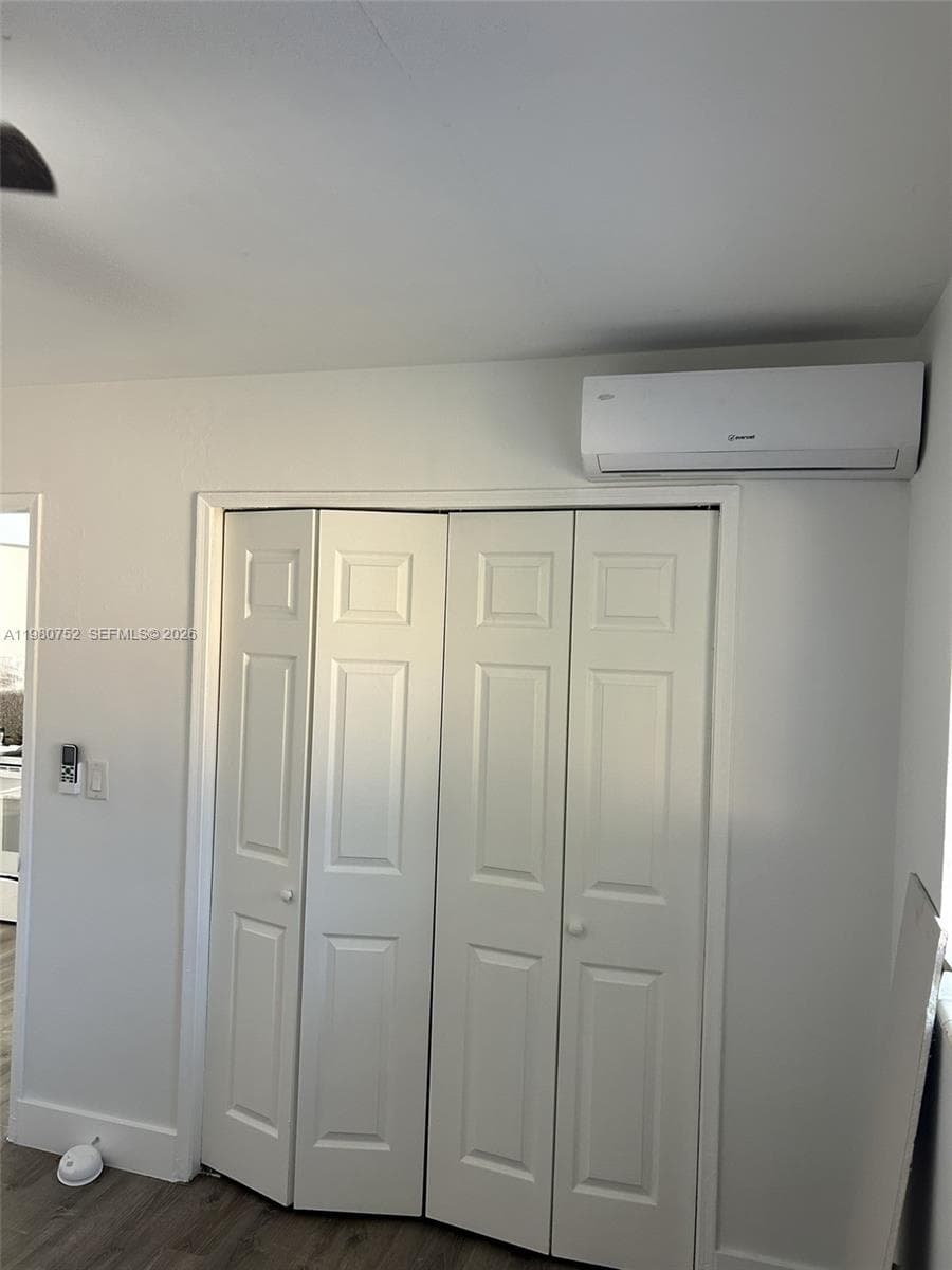 34 W 31st St # 4, Hialeah FL 33012 — 6