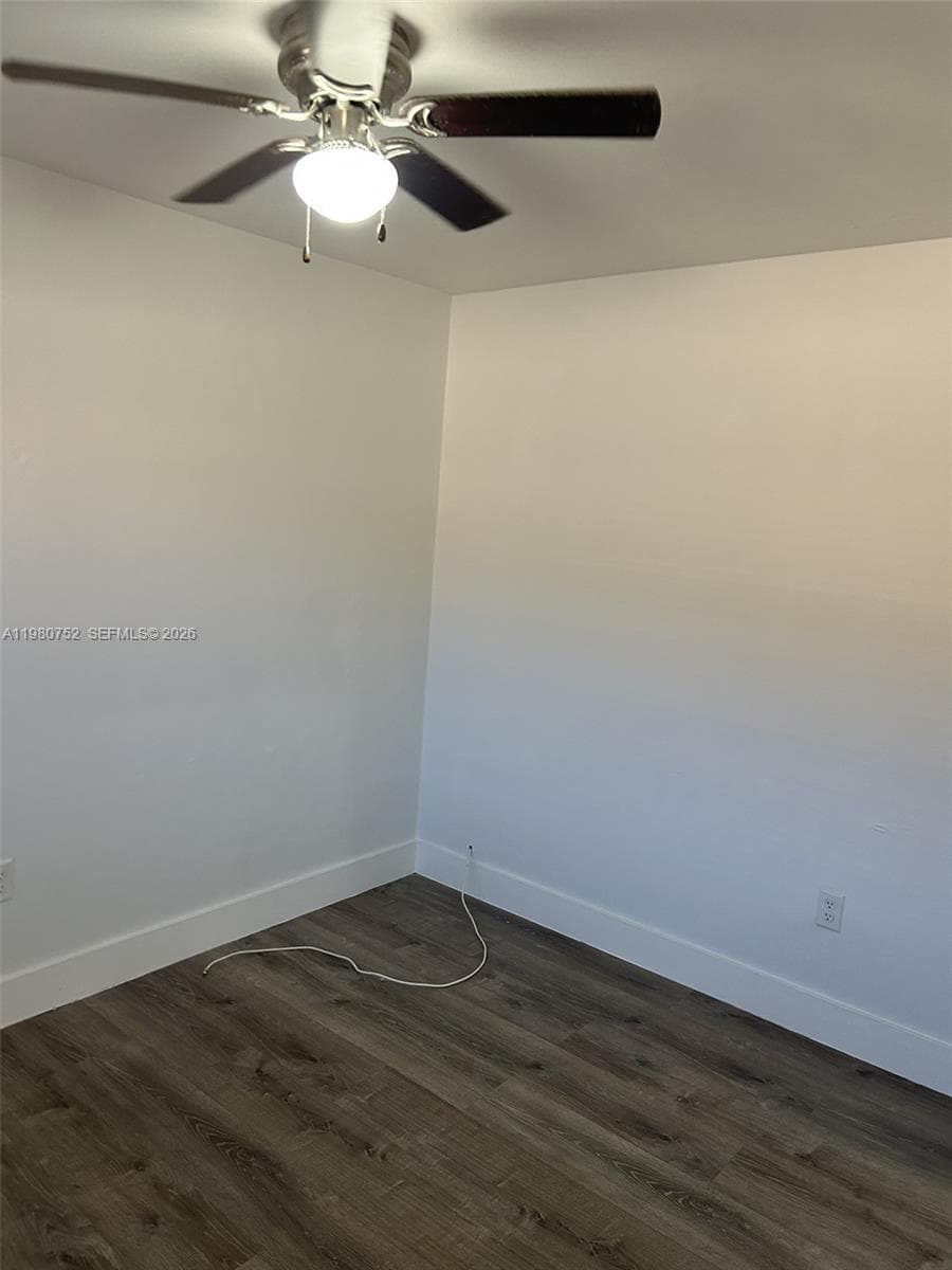 34 W 31st St # 4, Hialeah FL 33012 — 5
