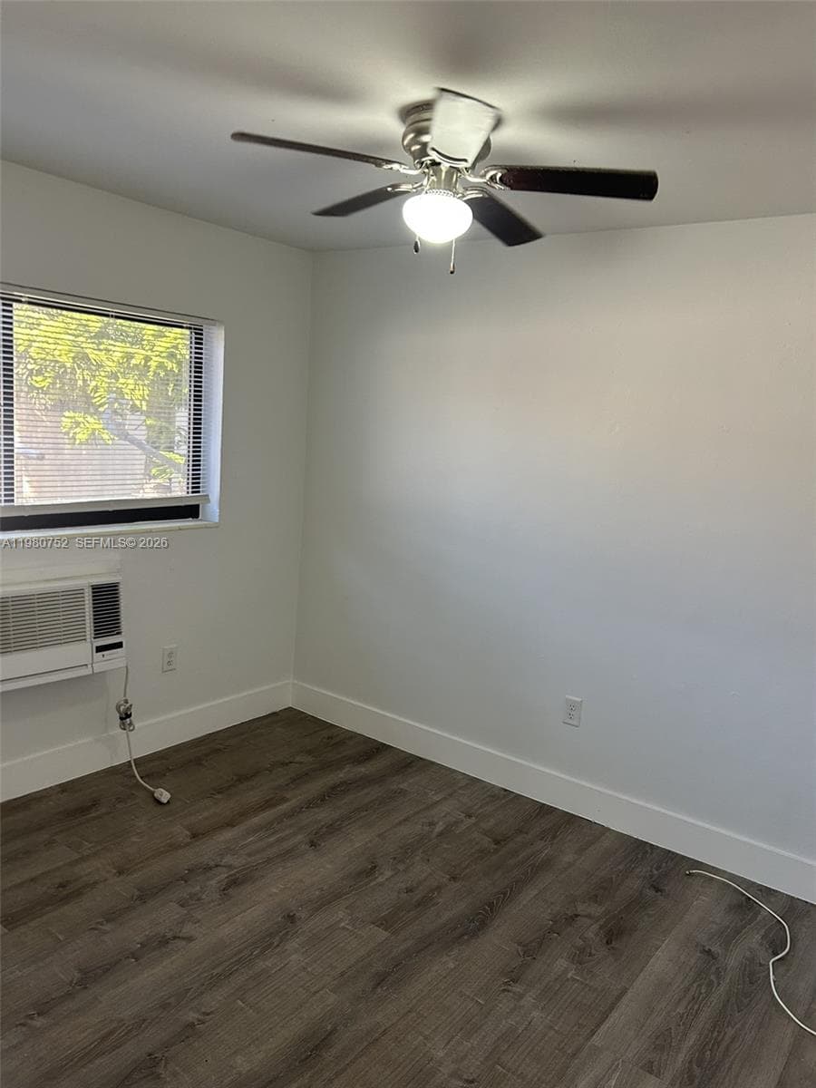 34 W 31st St # 4, Hialeah FL 33012 — 4