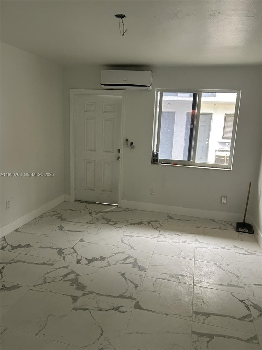 318 E 21st St # 2, Hialeah FL 33010 — 4