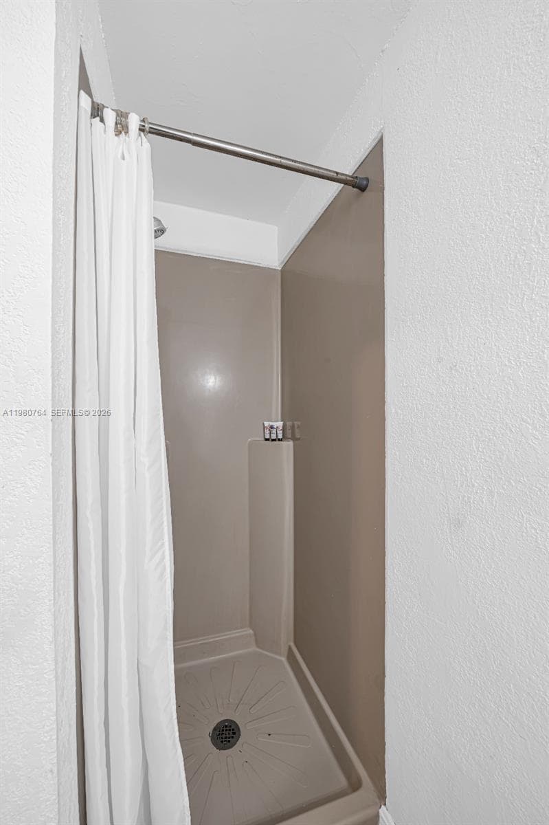 1044 SW 13th Ct # 2, Miami FL 33135 — 12