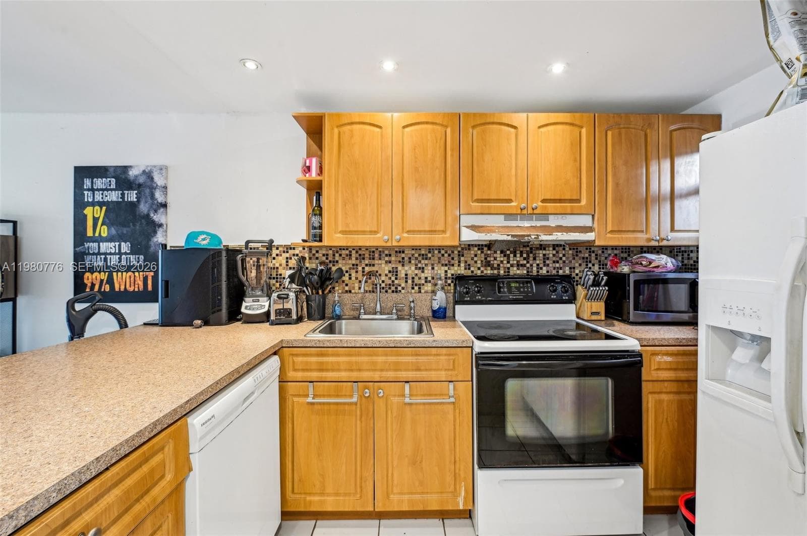1901 NW S River Dr # 16B, Miami FL 33125 — 12