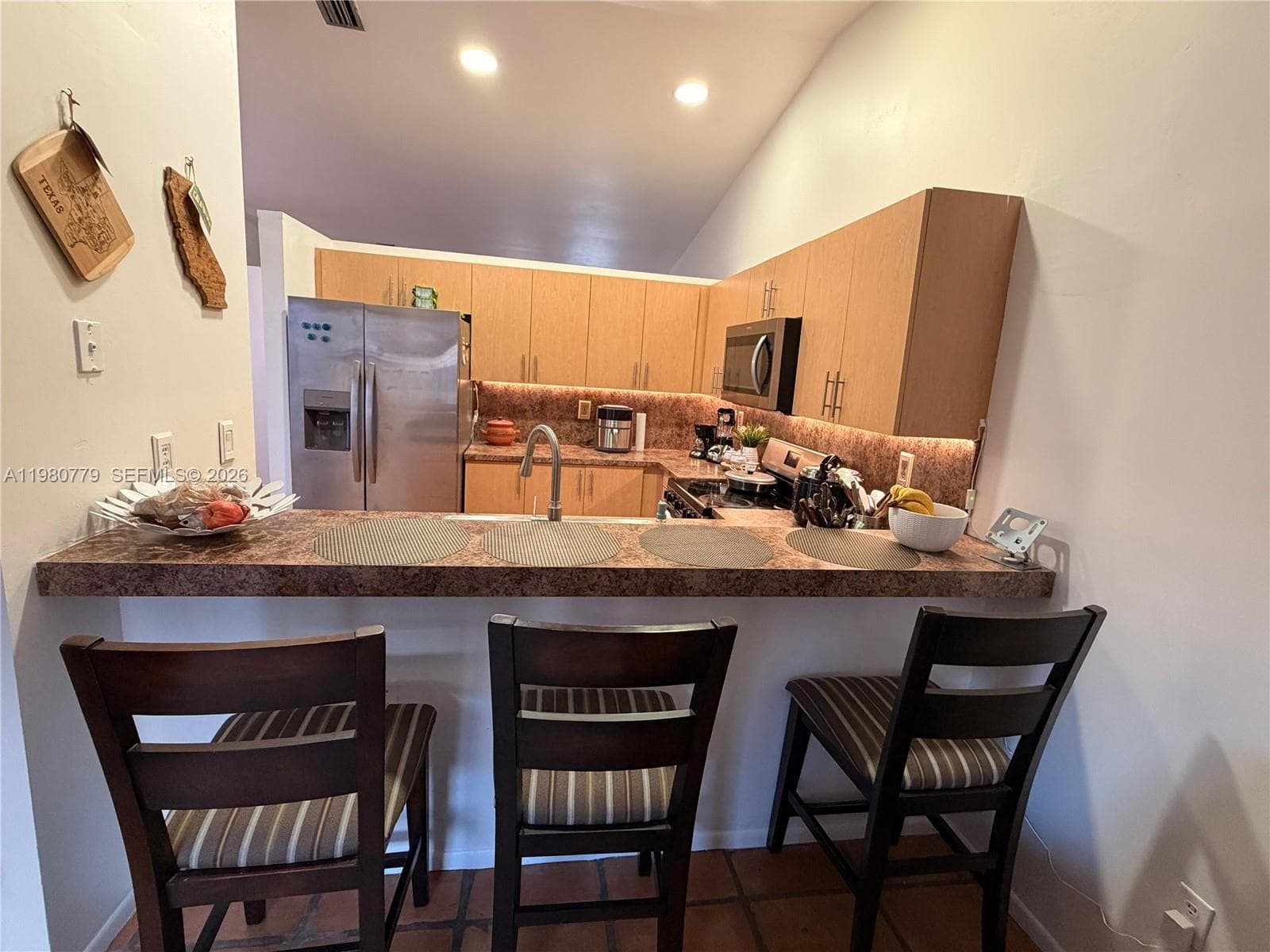 6641 NW 174th Ter, Hialeah FL 33015 — 32
