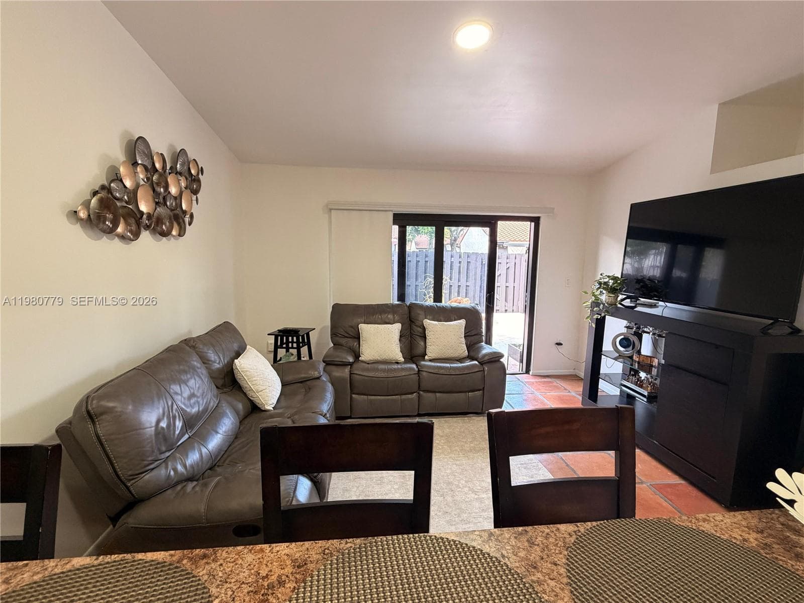 6641 NW 174th Ter, Hialeah FL 33015 — 8