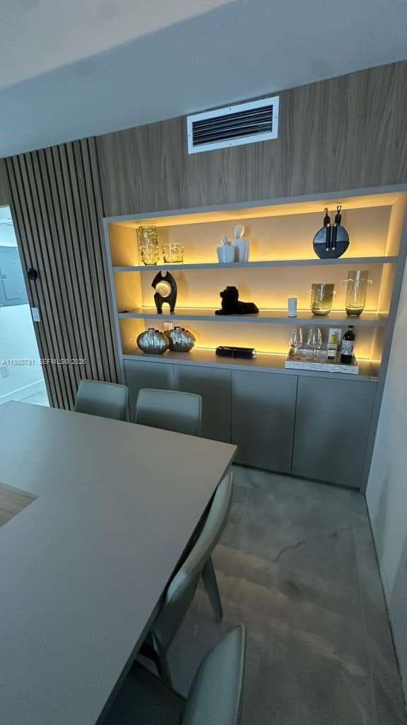 20505 E Country Club Dr # 534, Aventura FL 33180 — 30