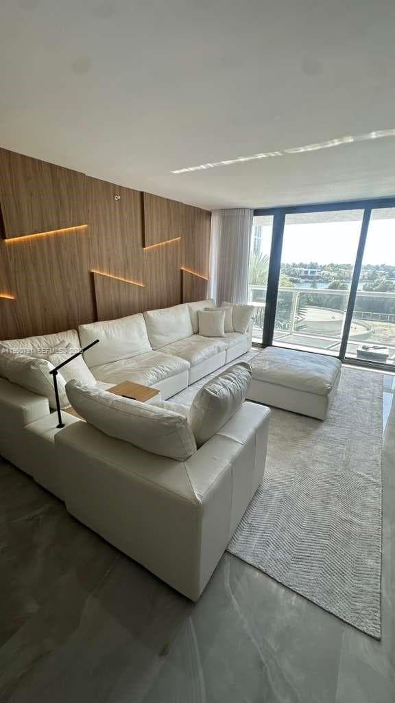 20505 E Country Club Dr # 534, Aventura FL 33180 — 34