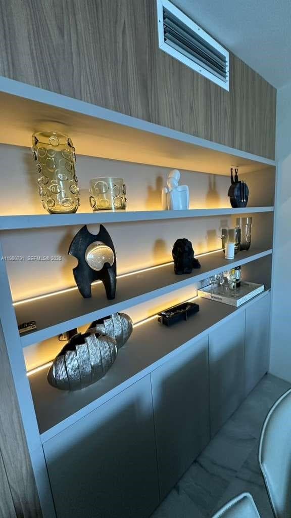 20505 E Country Club Dr # 534, Aventura FL 33180 — 10