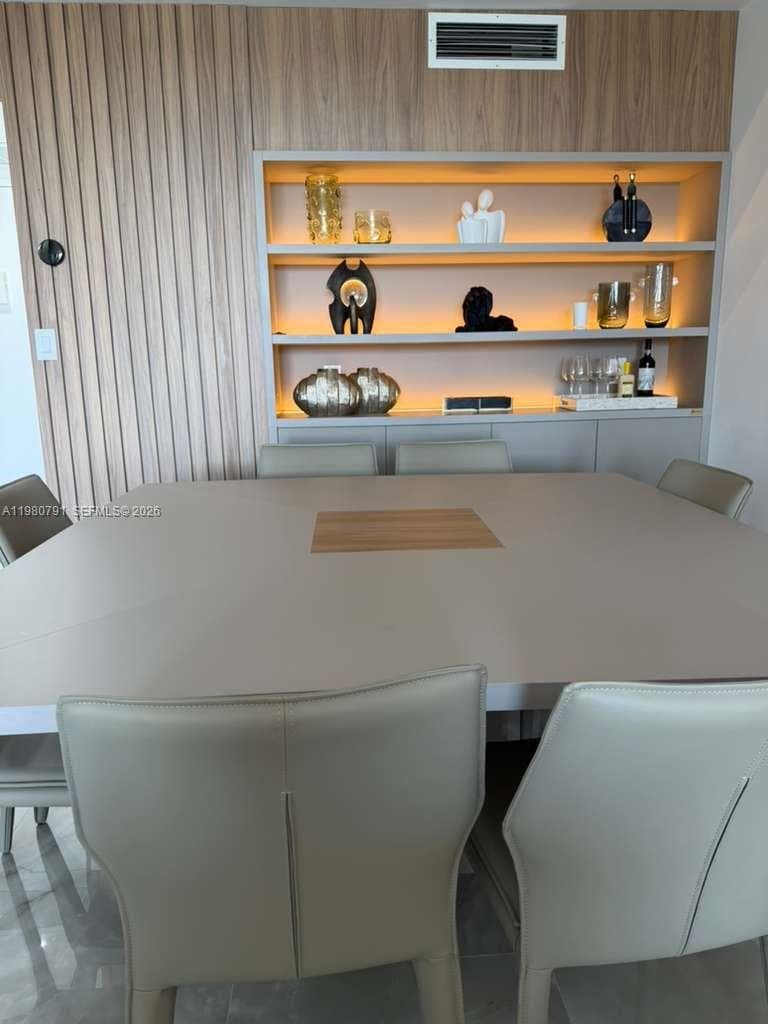 20505 E Country Club Dr # 534, Aventura FL 33180 — 21
