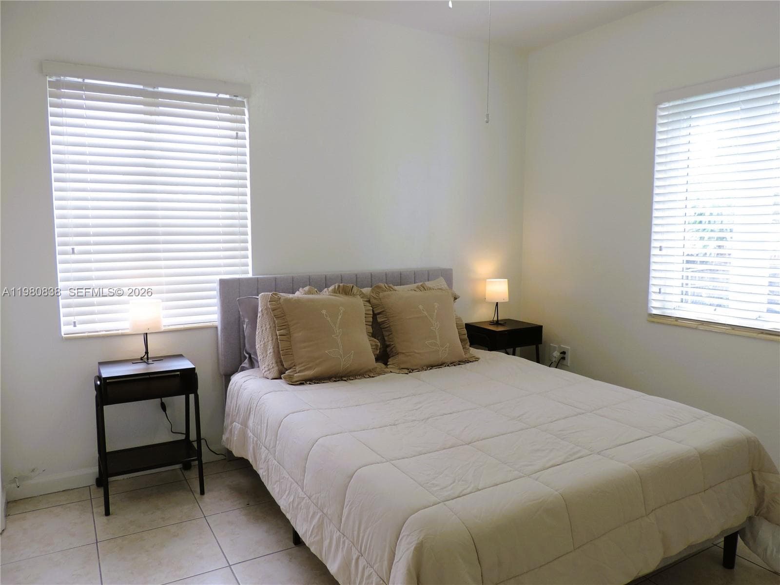 3134 SW 25th Ter, Miami FL 33133 — 12