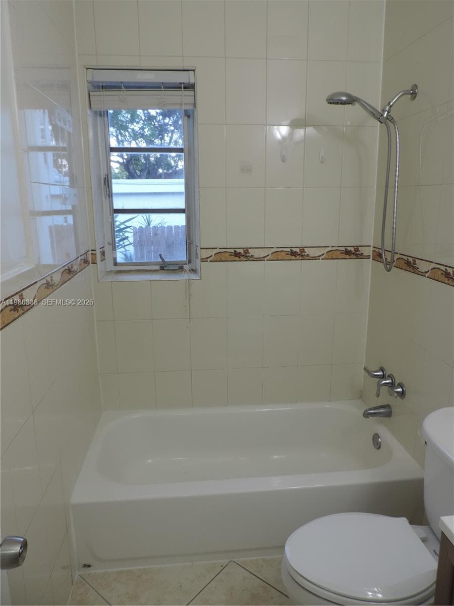 3134 SW 25th Ter, Miami FL 33133 — 15