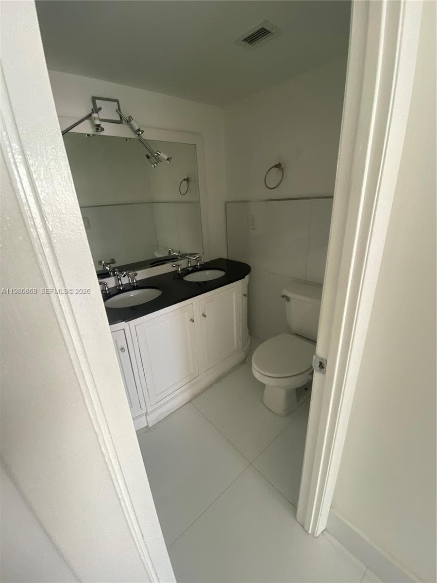 2780 NE 183rd St # 909, Aventura FL 33160 — 11