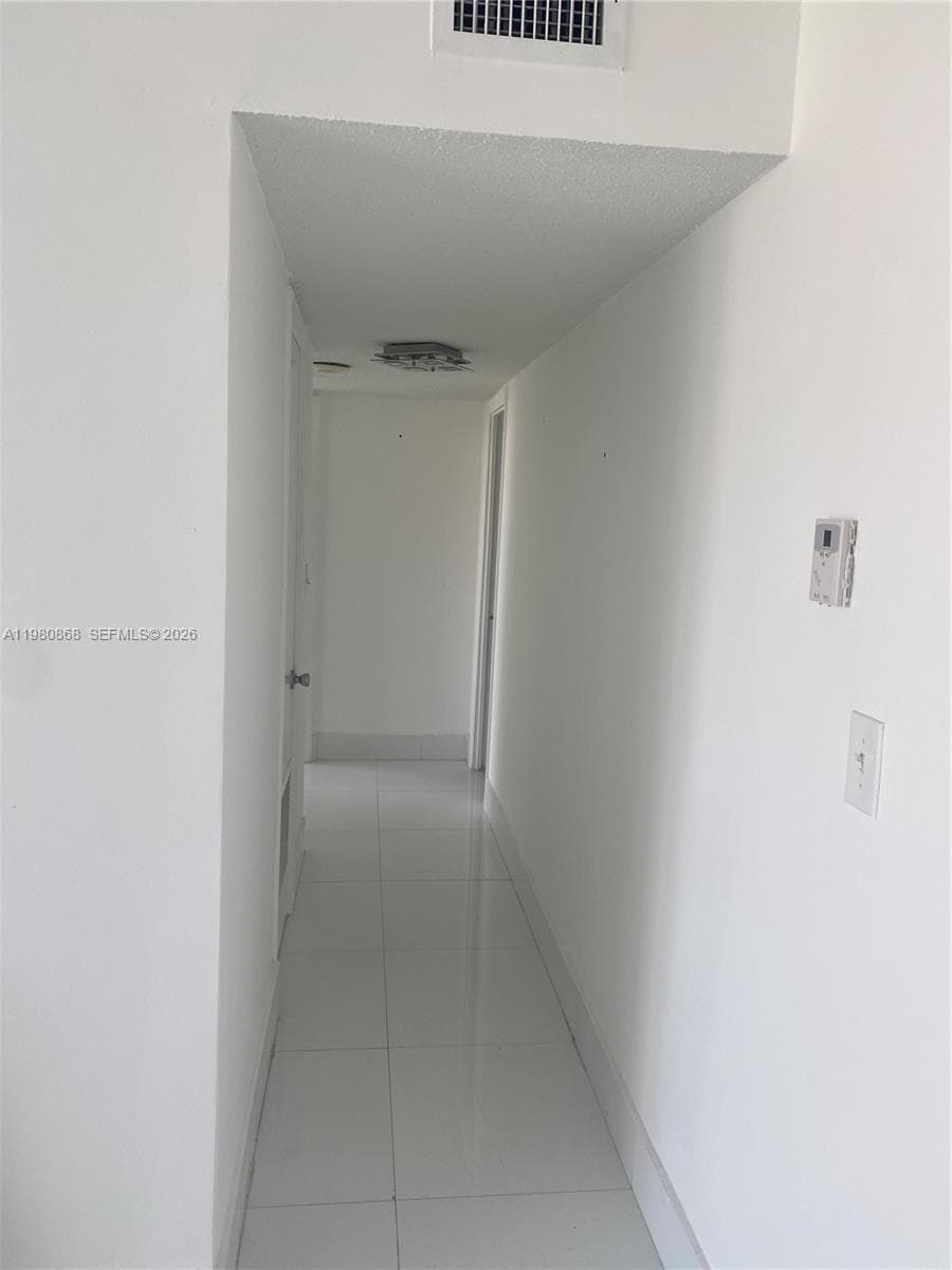 2780 NE 183rd St # 909, Aventura FL 33160 — 4