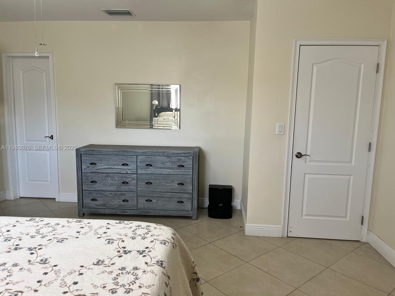 685 W 77th St, Hialeah FL 33014 — 16