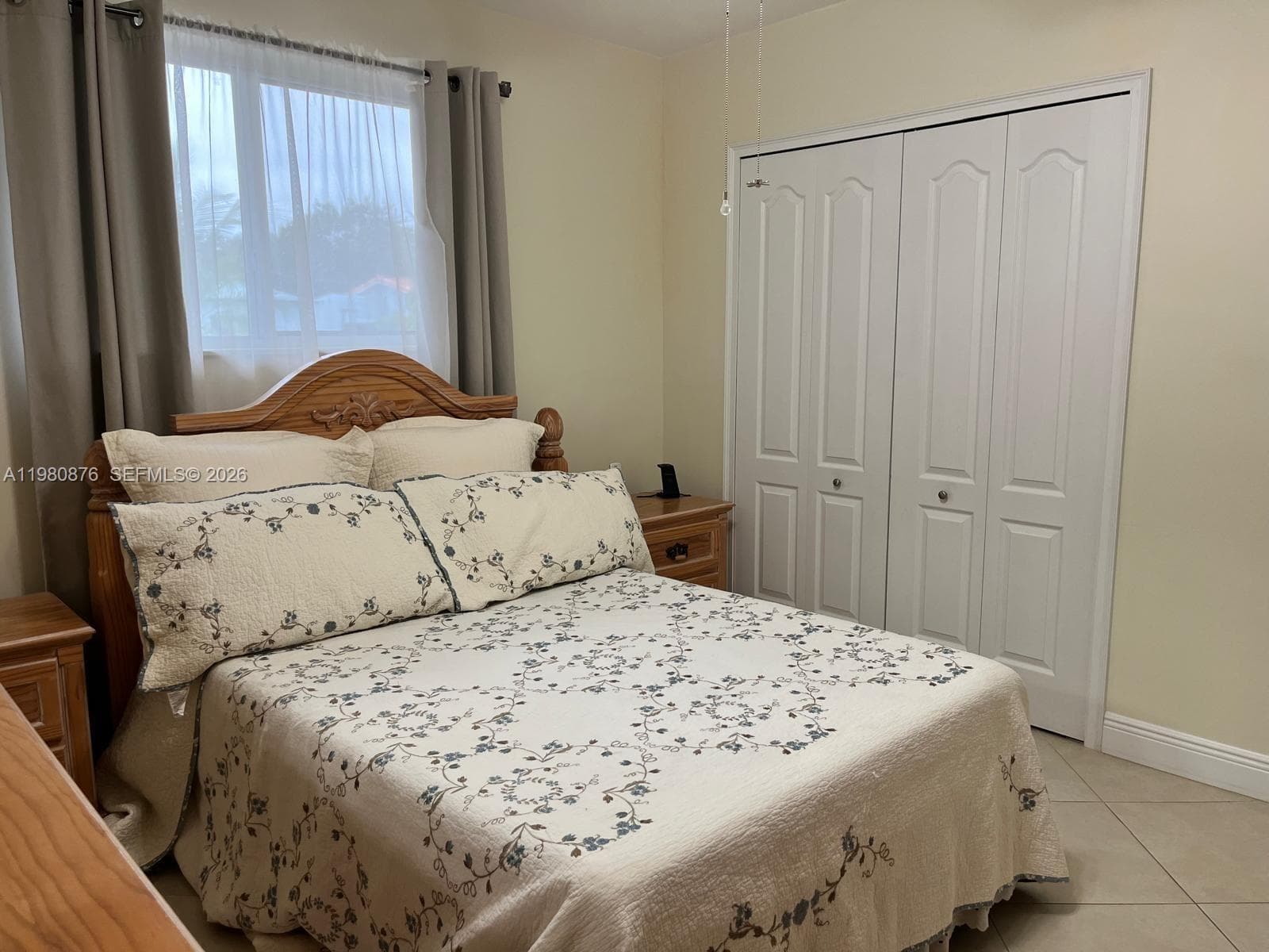 685 W 77th St, Hialeah FL 33014 — 21