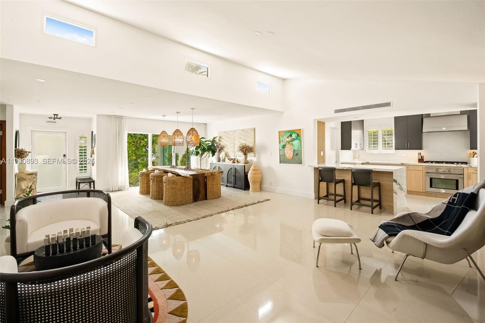 865 W 47th St, Miami Beach FL 33140 — 6