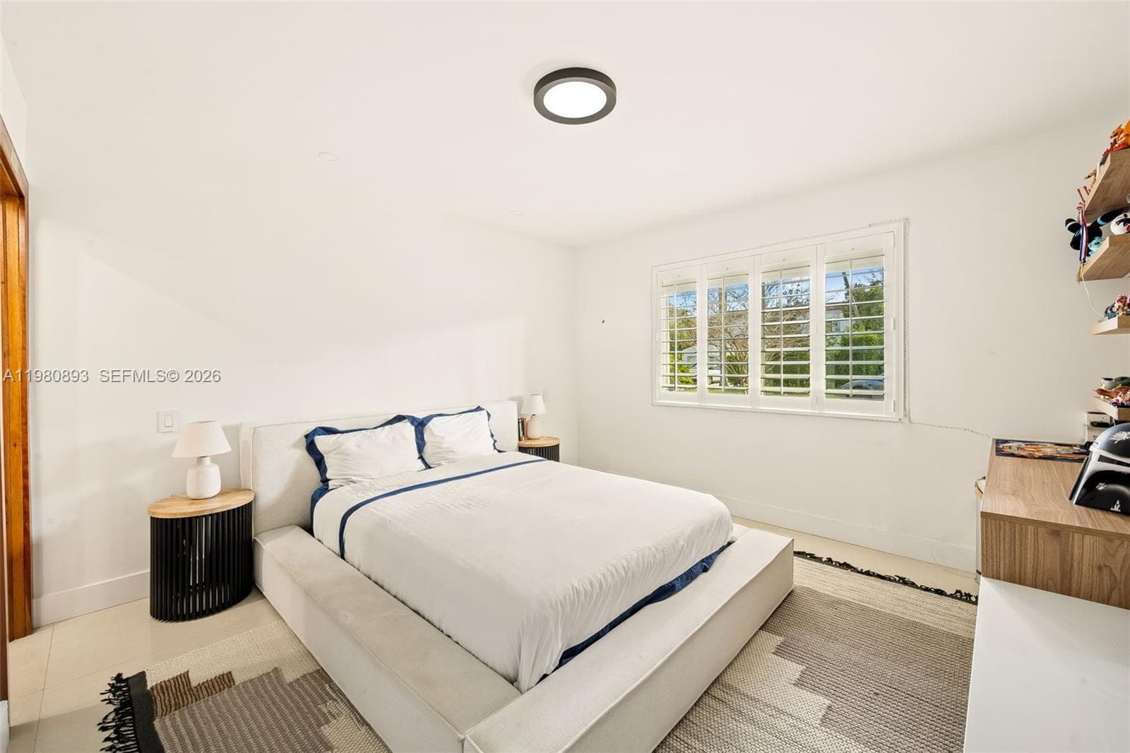 865 W 47th St, Miami Beach FL 33140 — 16