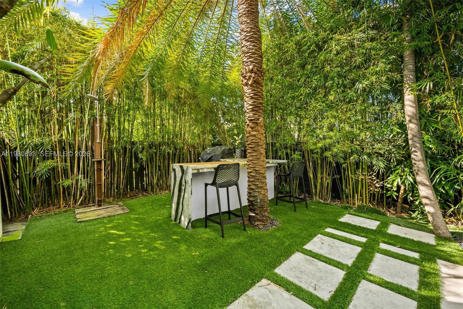 865 W 47th St, Miami Beach FL 33140 — 28
