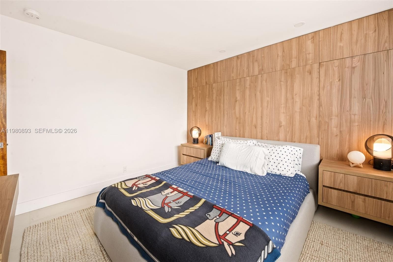 865 W 47th St, Miami Beach FL 33140 — 20