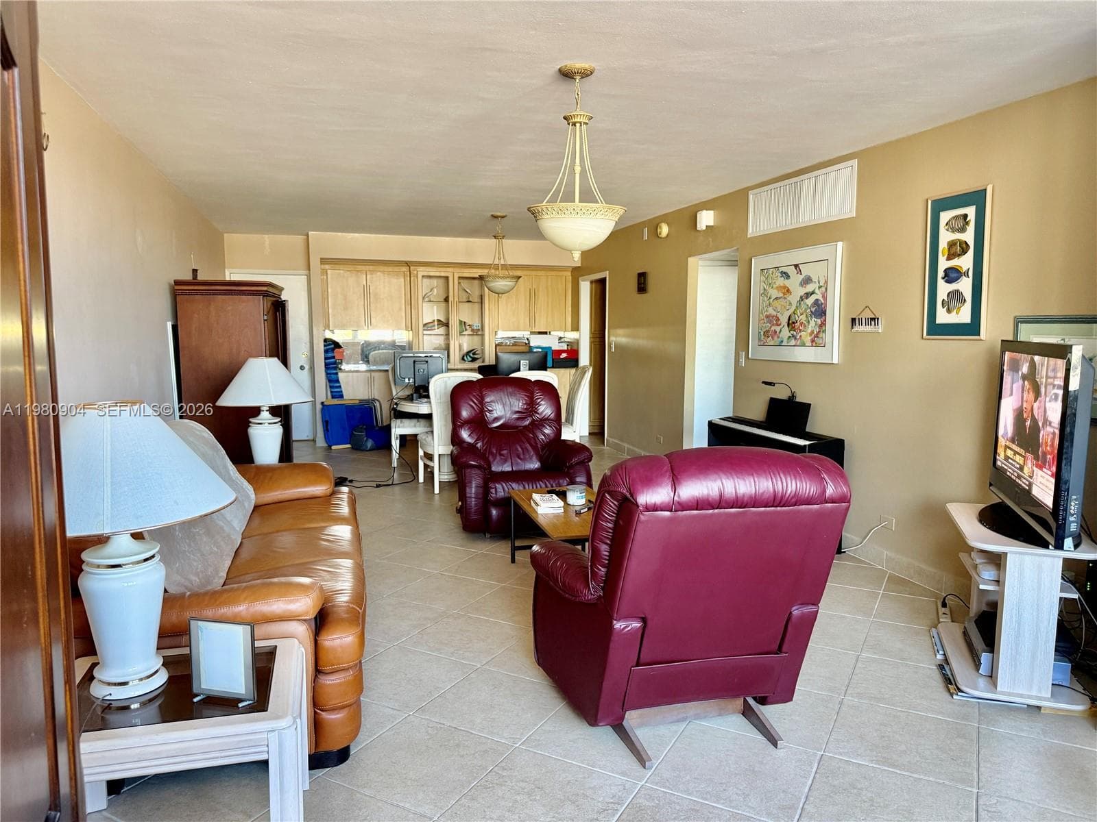 5005 Collins Ave # 304, Miami Beach FL 33140 — 12