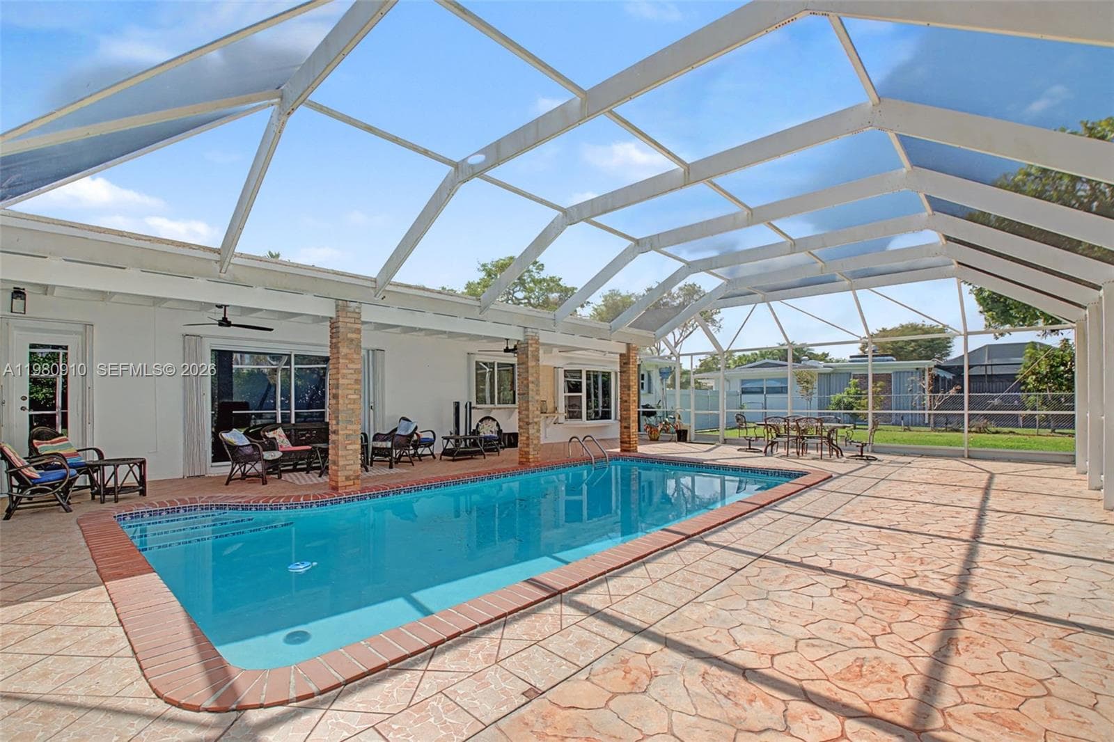 8241 SW 146th St, Palmetto Bay FL 33158 — 23