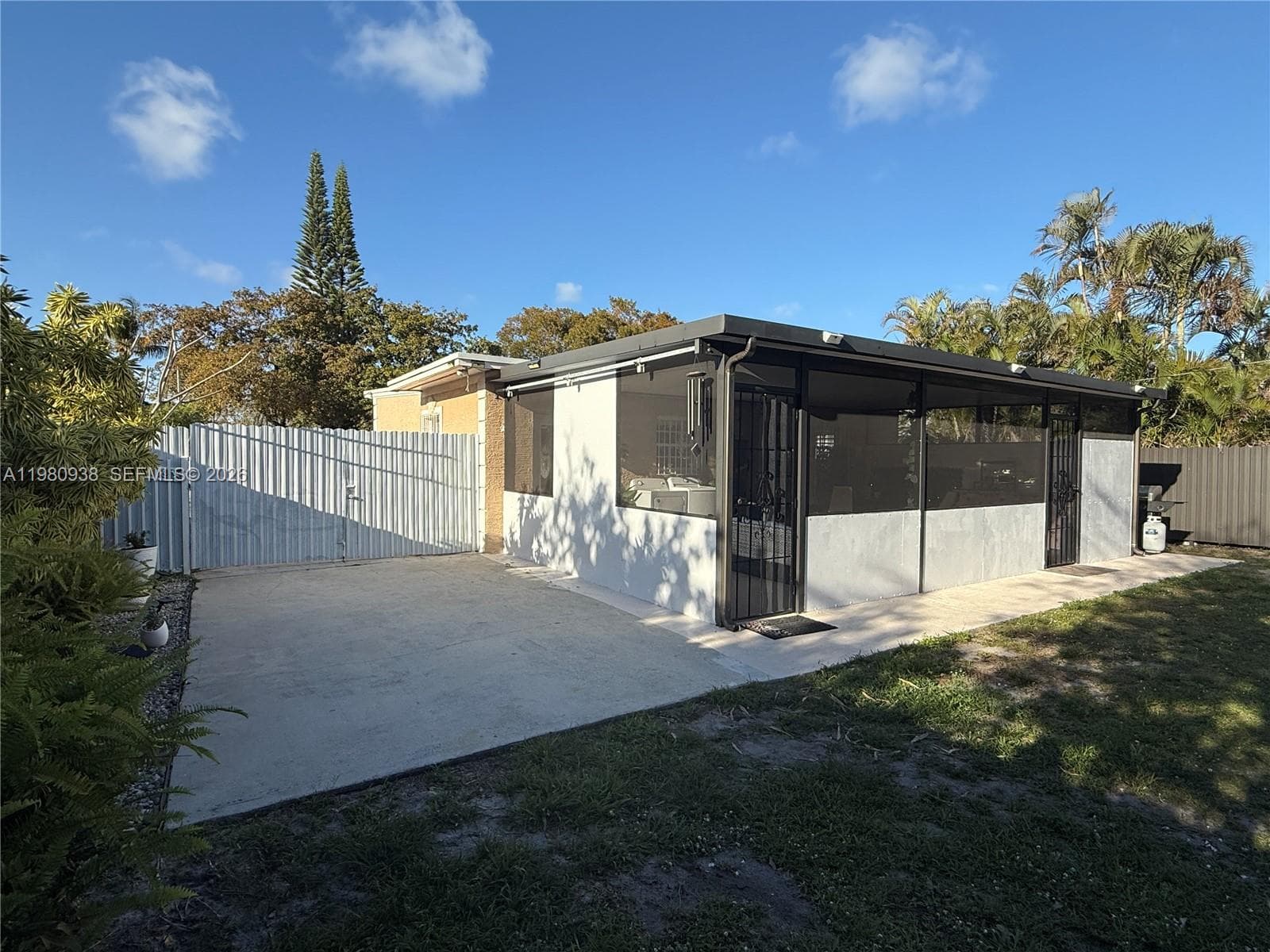 840 NW 130th St, North Miami FL 33168 — 15