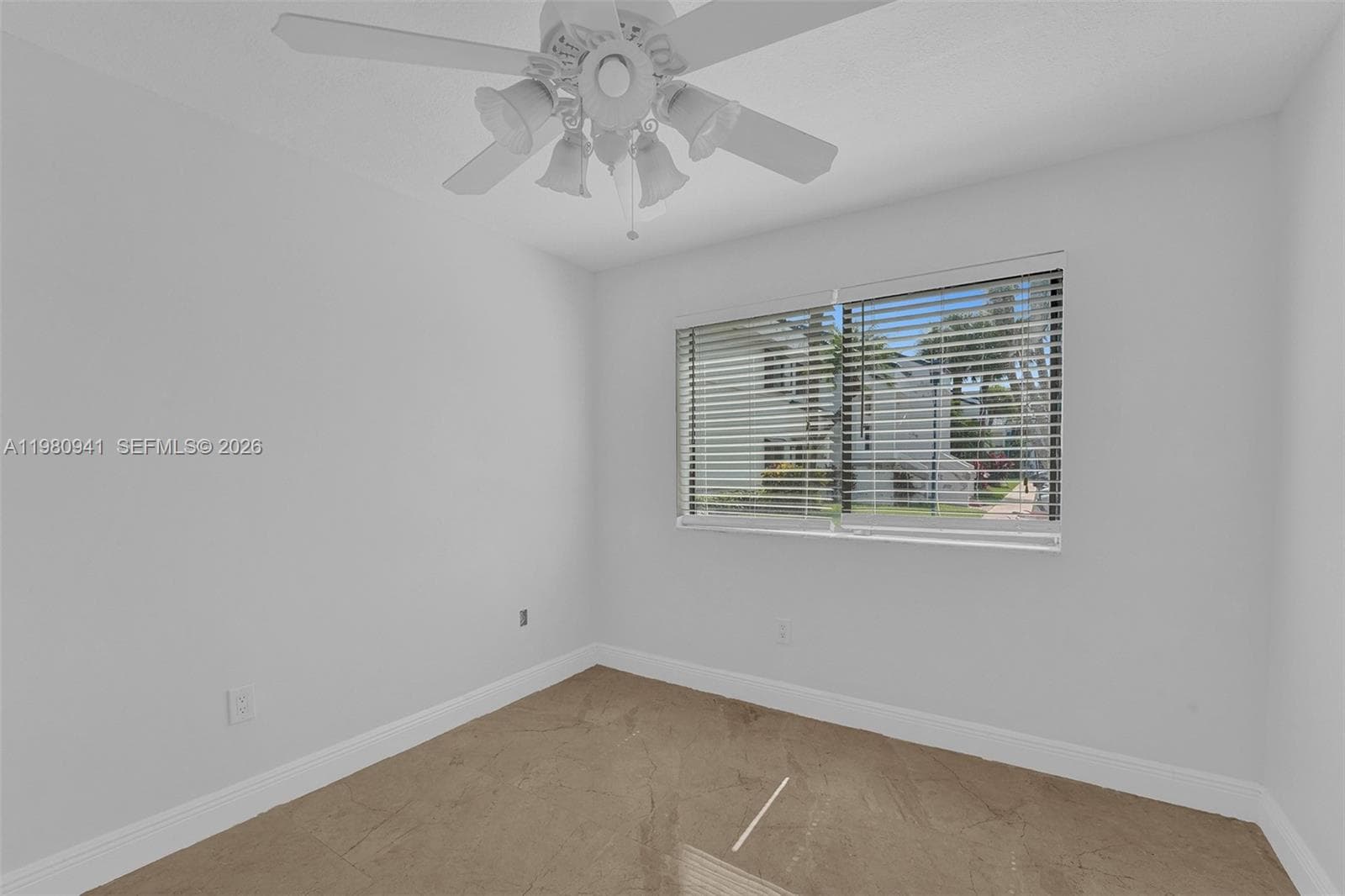 21300 San Simeon Way # P6, Miami FL 33179 — 12