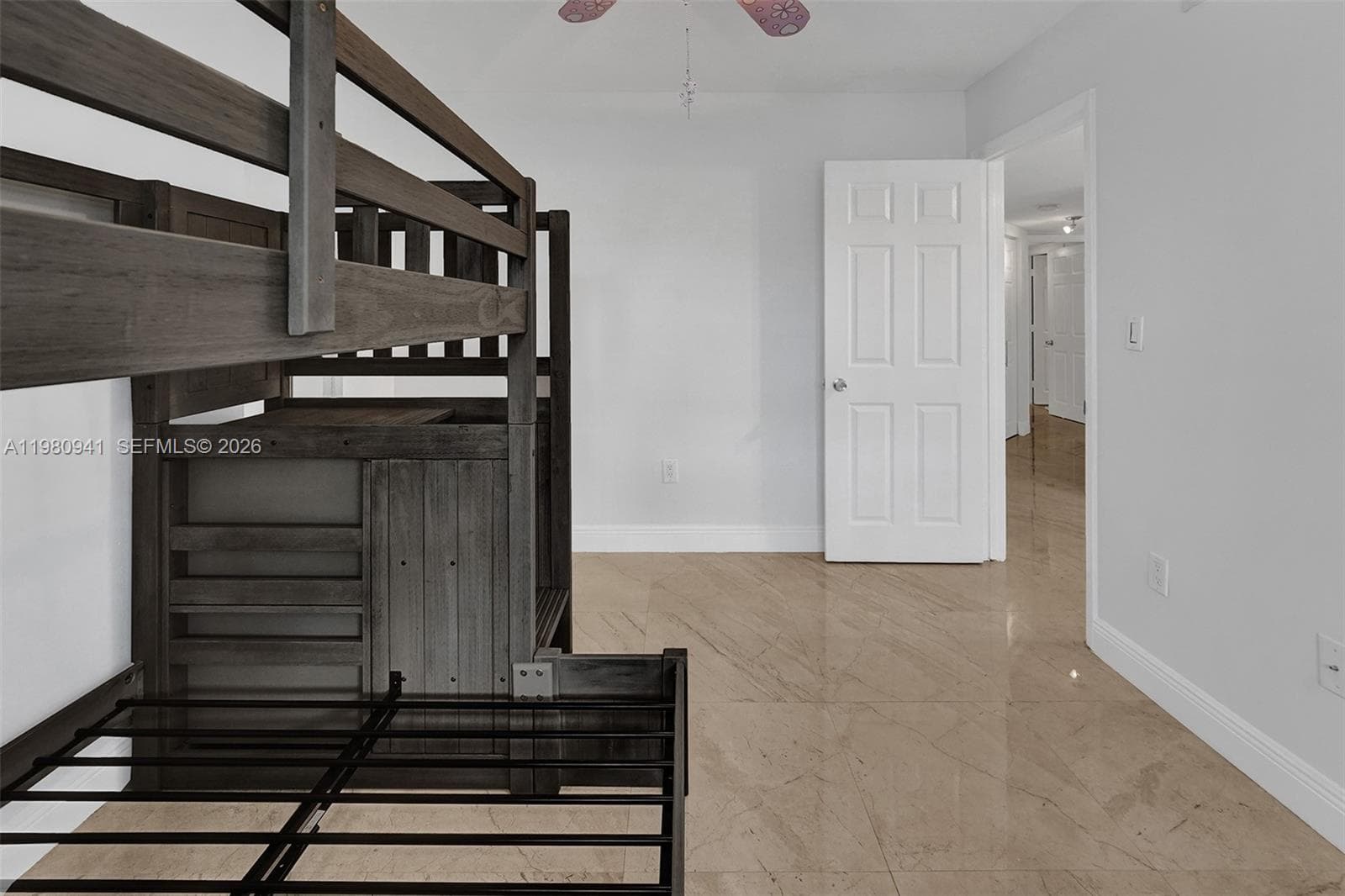21300 San Simeon Way # P6, Miami FL 33179 — 15