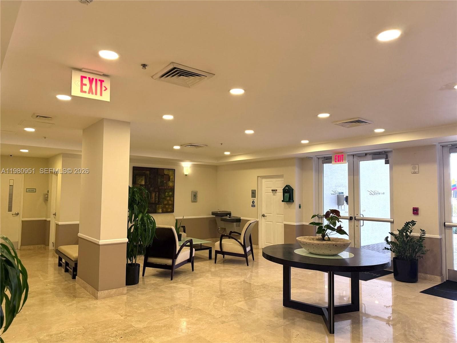 900 SW 8th St # 604, Miami FL 33130 — 4