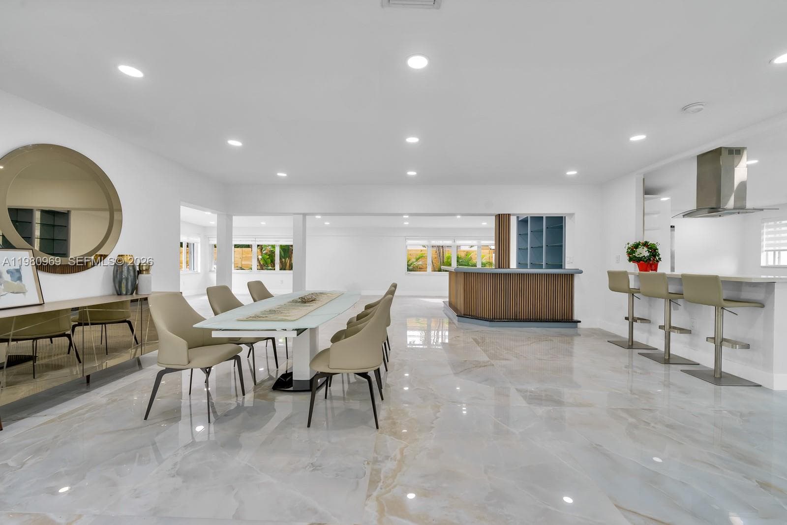 200 N Hibiscus Dr, Miami Beach FL 33139 — 7