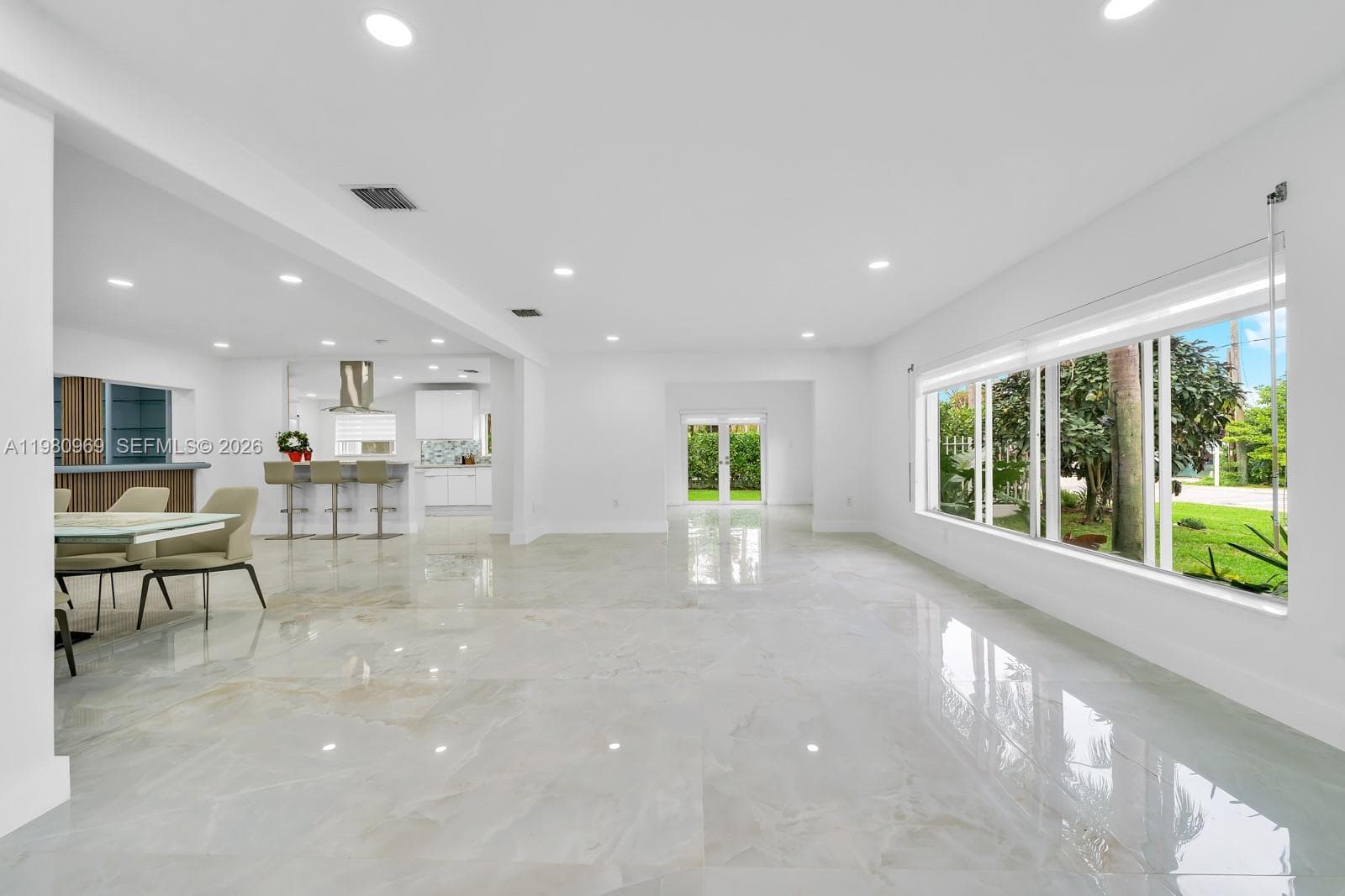 200 N Hibiscus Dr, Miami Beach FL 33139 — 3