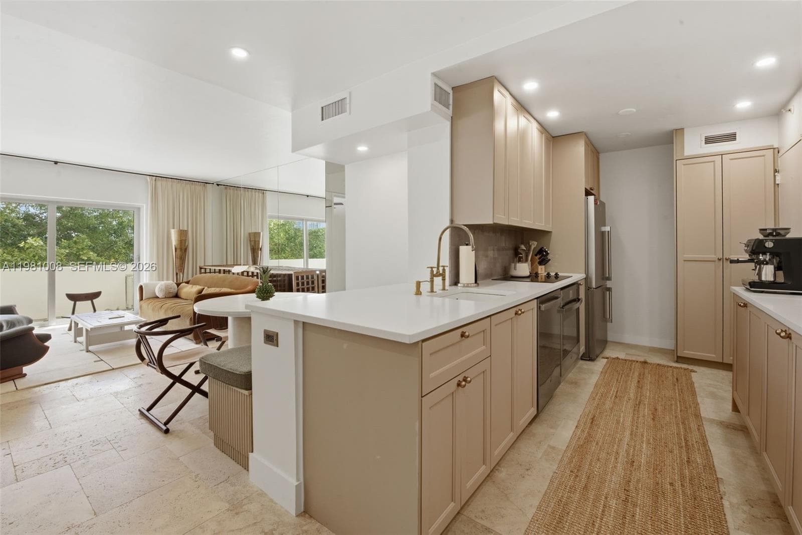3 Island Ave # 06K, Miami Beach FL 33139 — 2