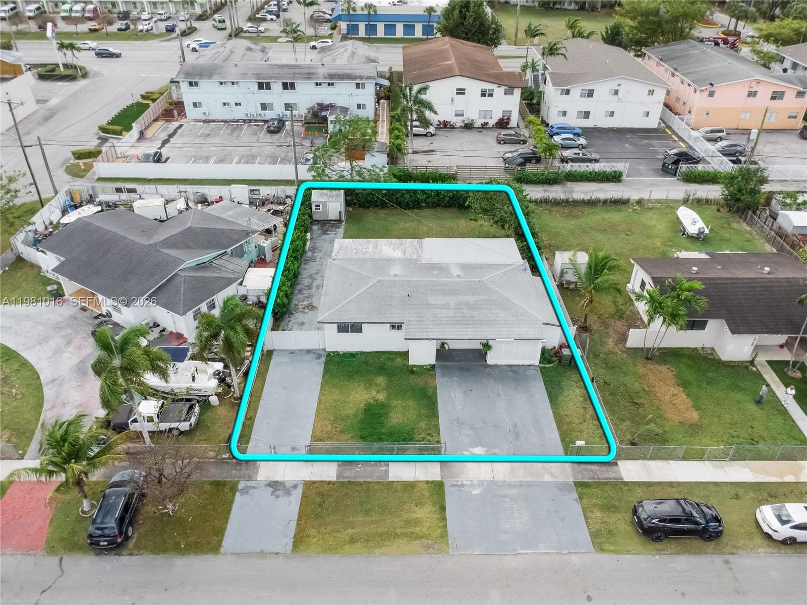 1570 NE 9th St, Homestead FL 33033 — 46