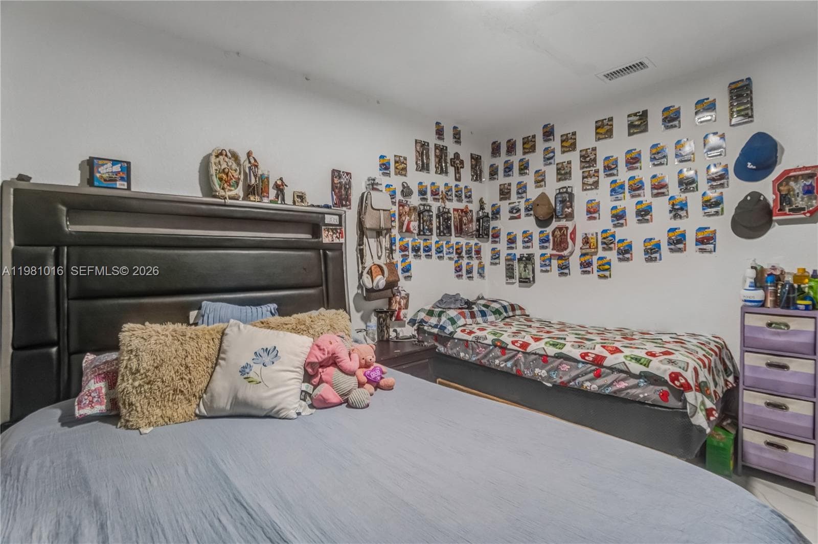 1570 NE 9th St, Homestead FL 33033 — 17