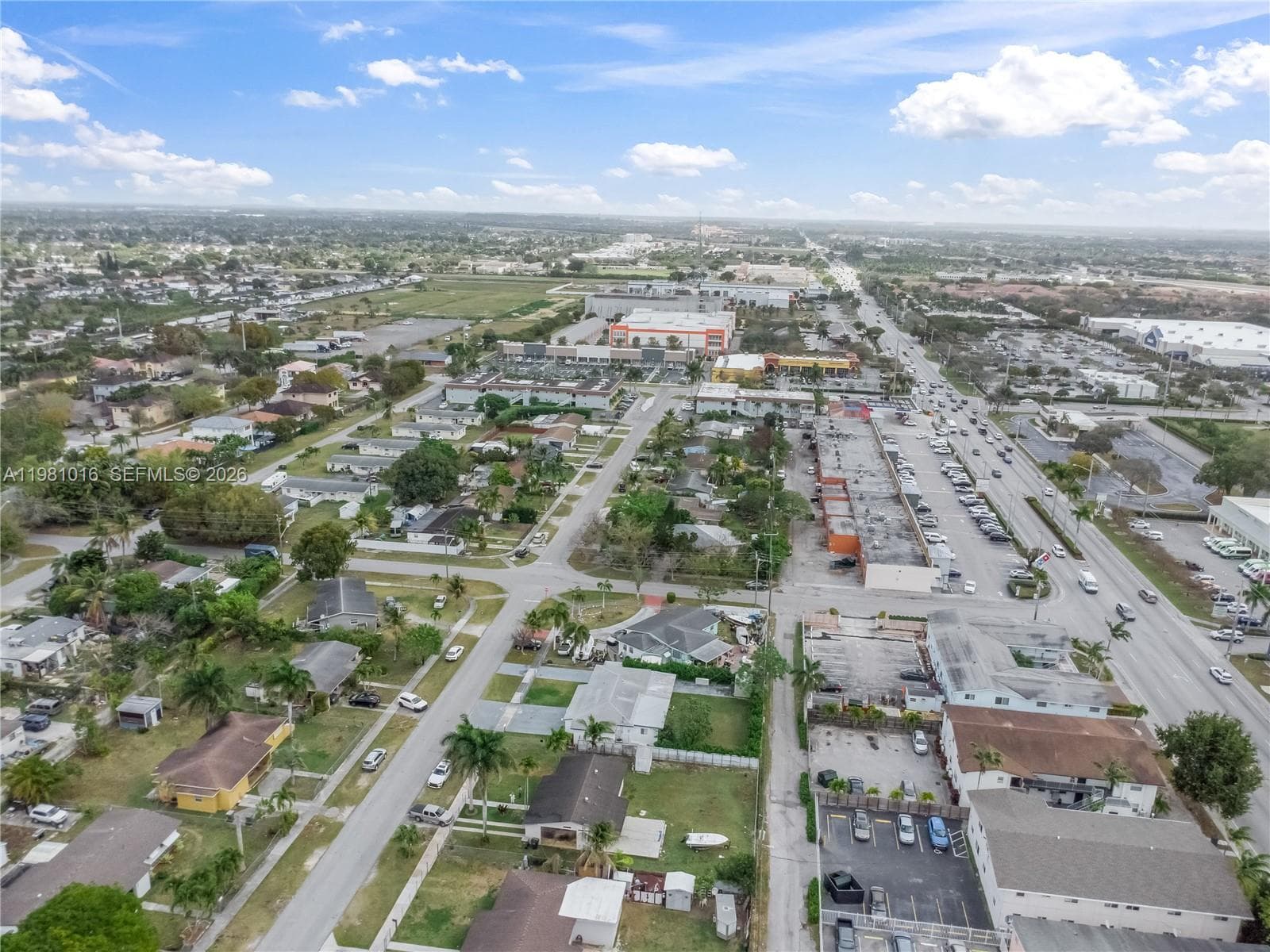 1570 NE 9th St, Homestead FL 33033 — 43