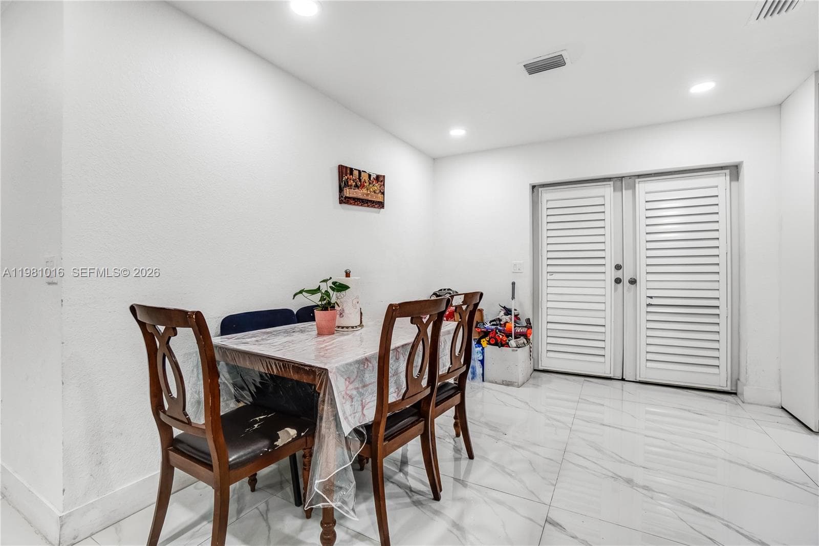 1570 NE 9th St, Homestead FL 33033 — 30