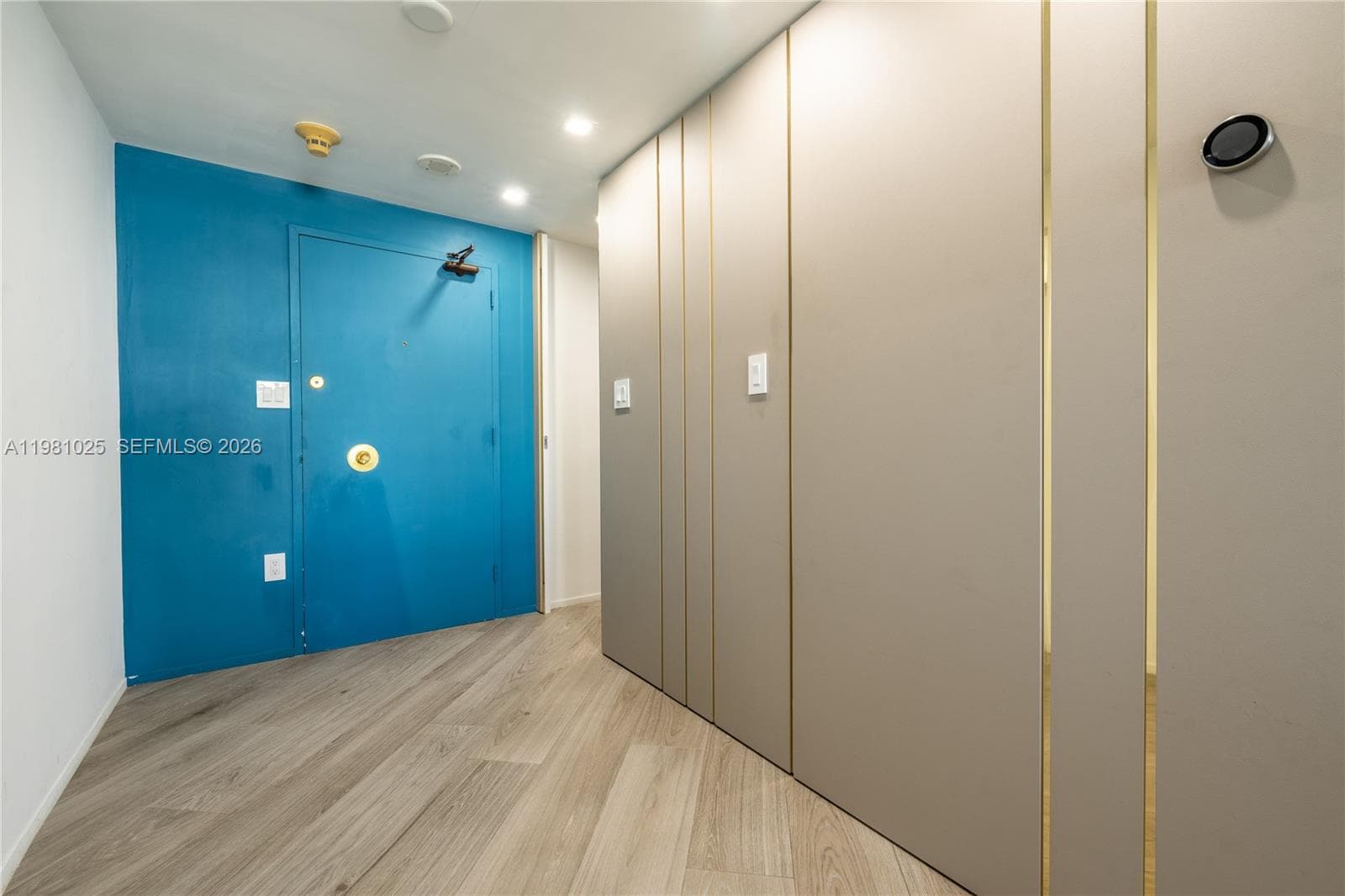 5255 Collins Ave # 12F, Miami Beach FL 33140 — 5
