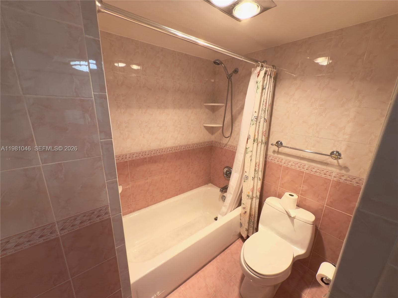 3675 N Country Club Dr # 109, Aventura FL 33180 — 22