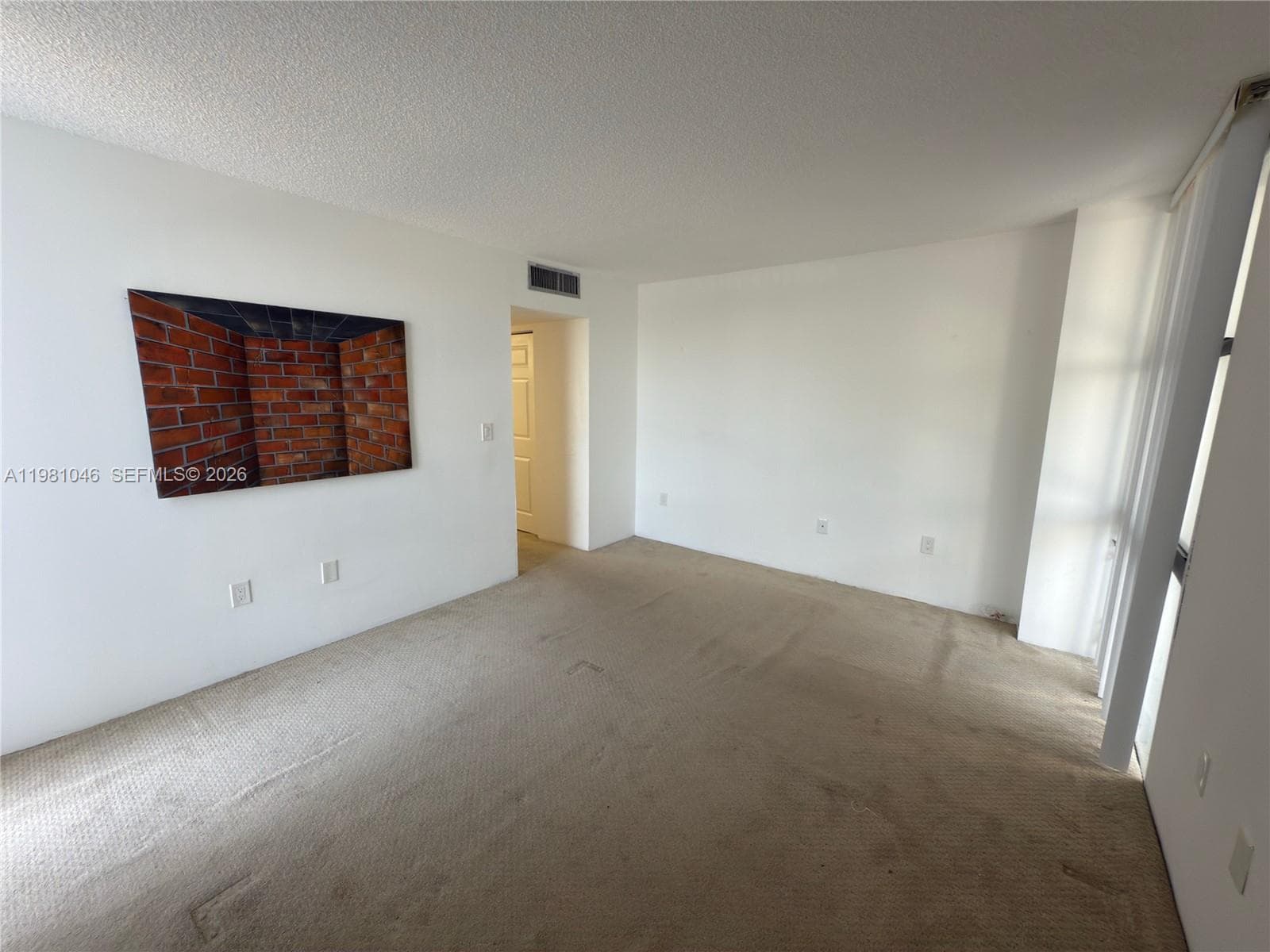 3675 N Country Club Dr # 109, Aventura FL 33180 — 25