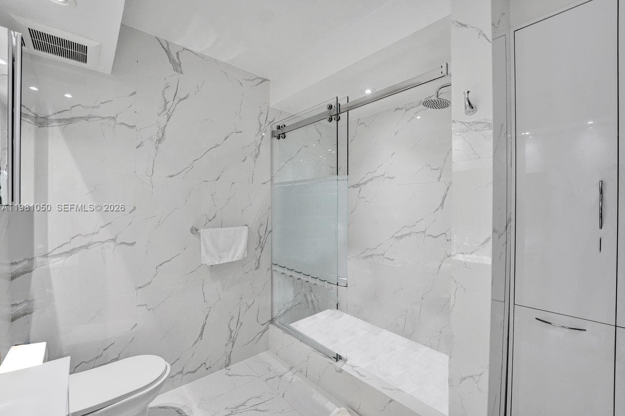 20281 E Country Club Dr # 2209, Aventura FL 33180 — 57