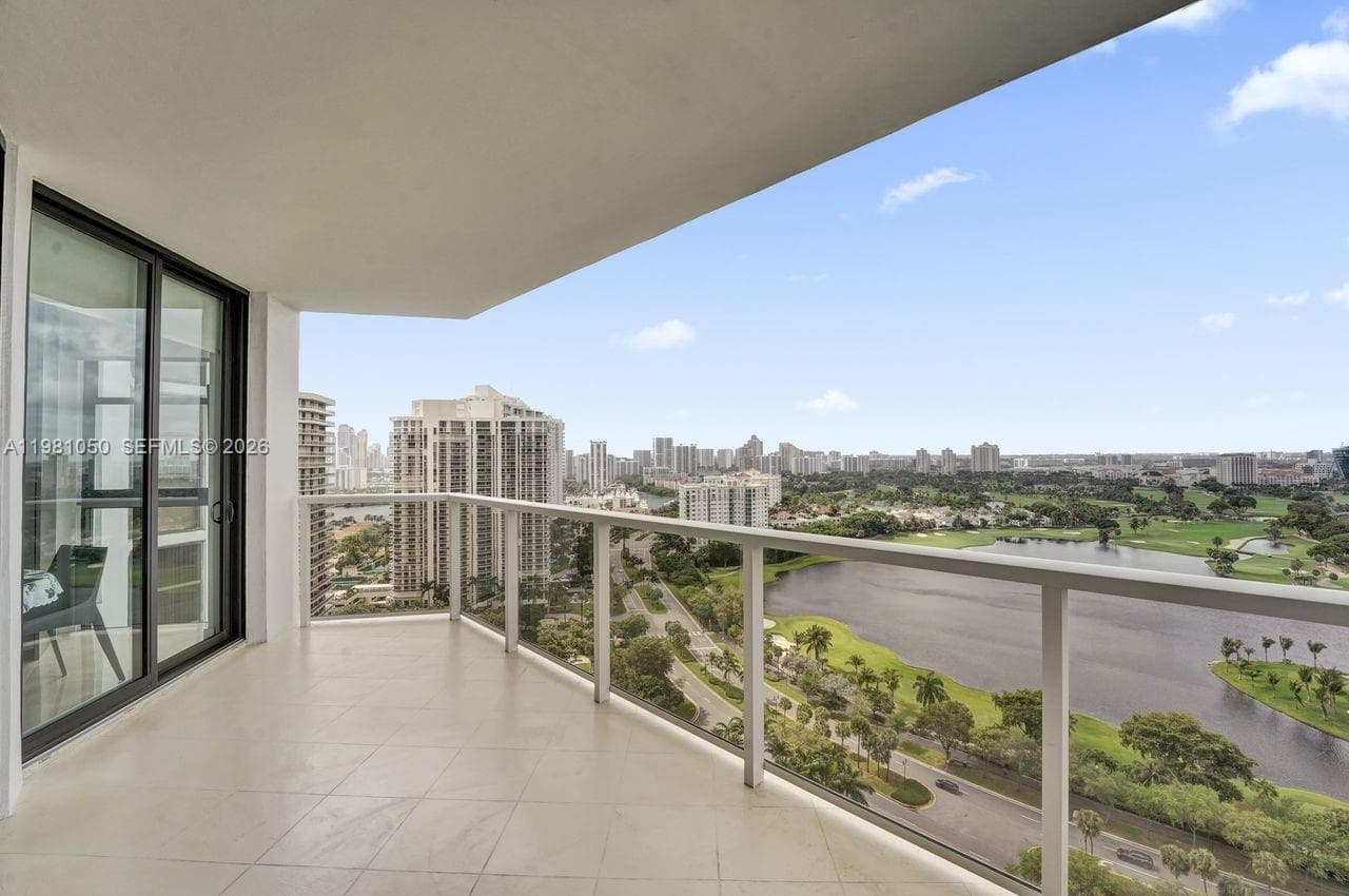 20281 E Country Club Dr # 2209, Aventura FL 33180 — 5
