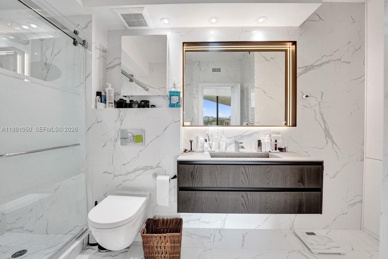 20281 E Country Club Dr # 2209, Aventura FL 33180 — 45