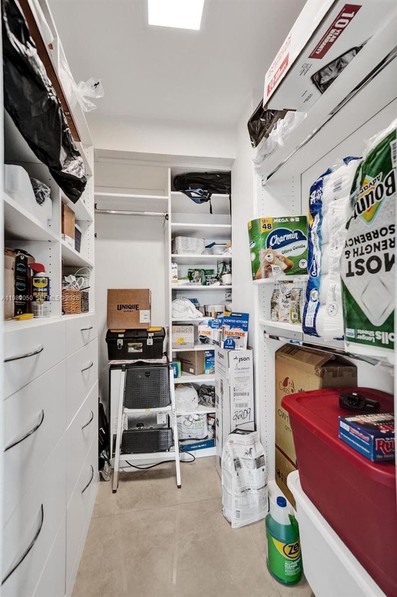 20281 E Country Club Dr # 2209, Aventura FL 33180 — 54